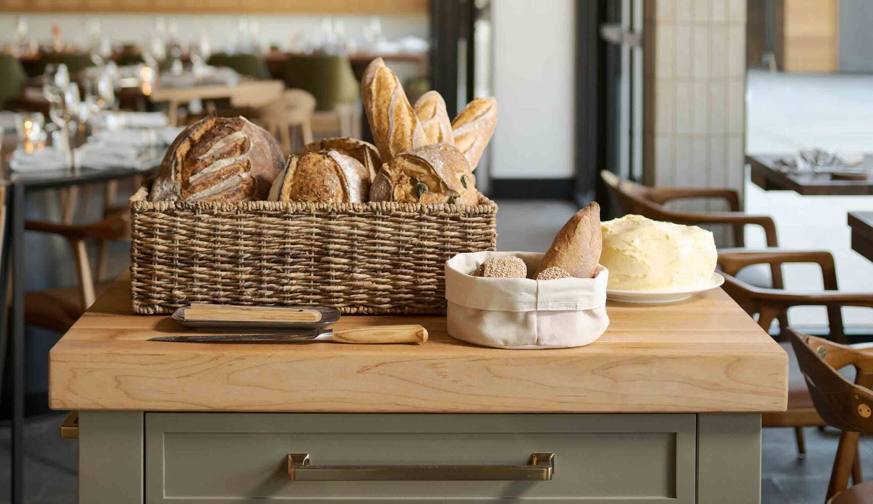 folia healdsburg bread cart