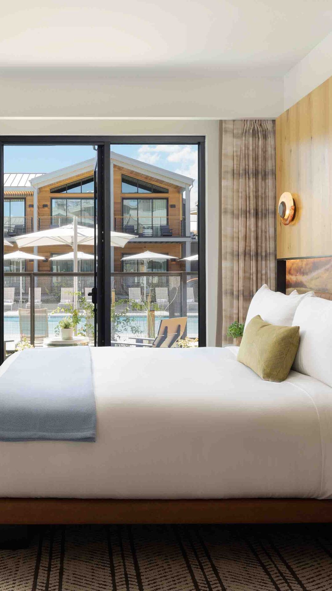 Accessible Deluxe King